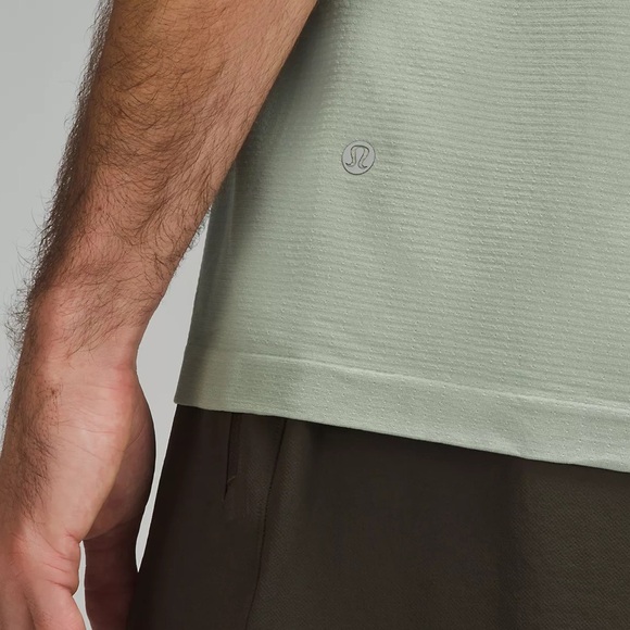 Lululemon Metal Vent Tech Short-Sleeve Shirt - Picture 3 of 10